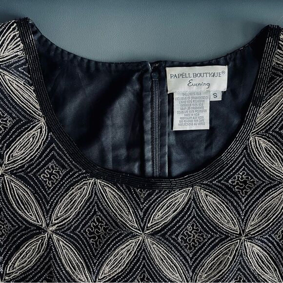 Papell Boutique Evening Black and Gold.Beaded 100% Silk Top - Picture 13 of 15